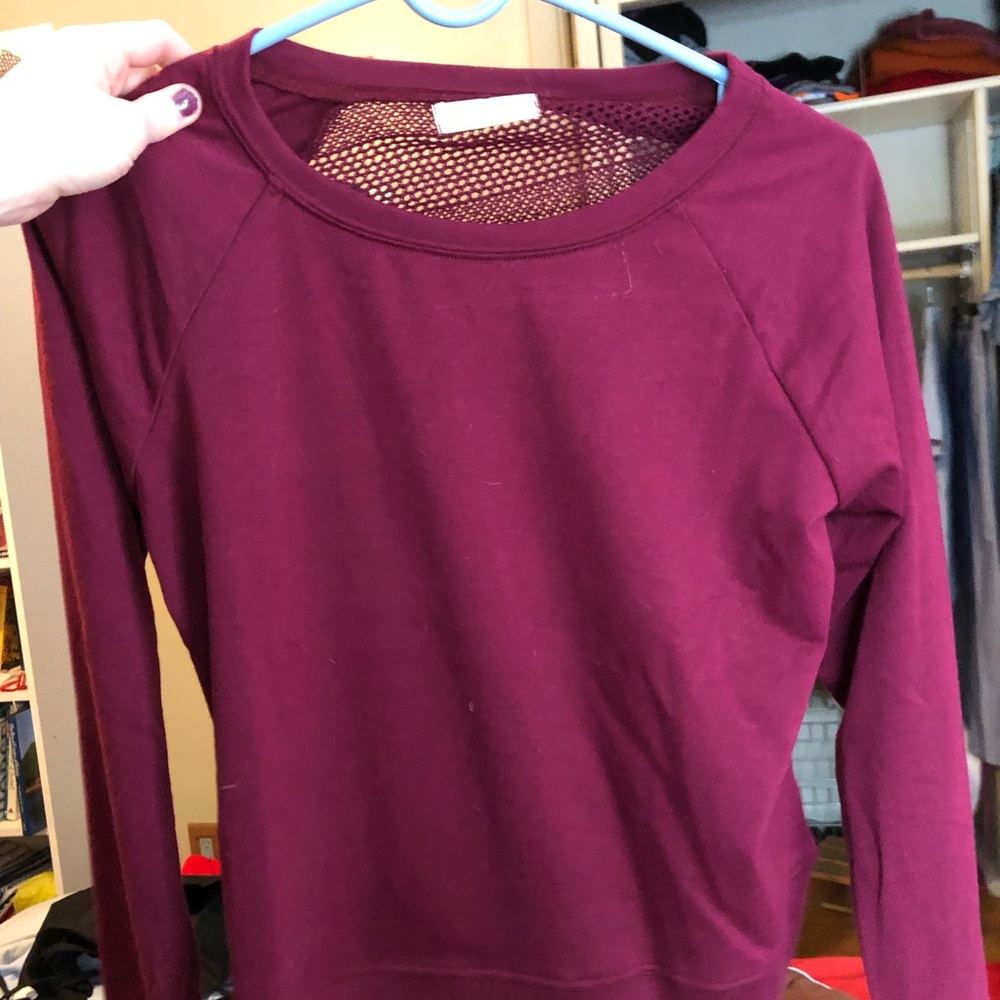 Cute long sleeve top with mesh back